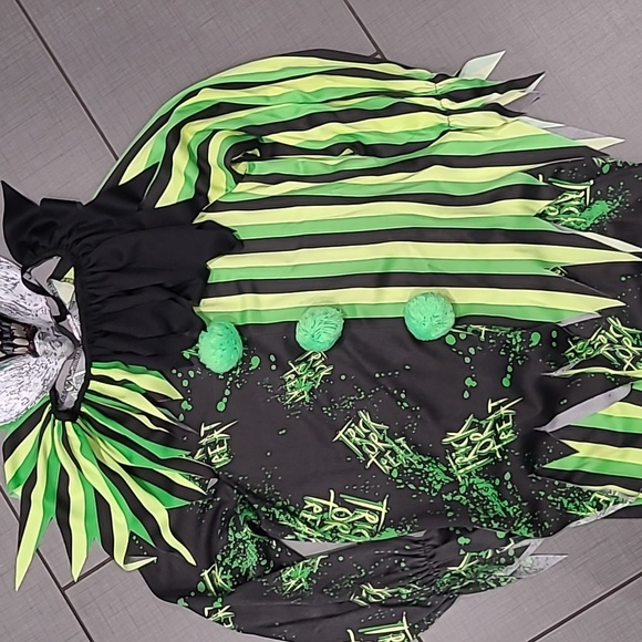 Chaos Clown Costume 🤡 10/12 - Picture 4 of 9